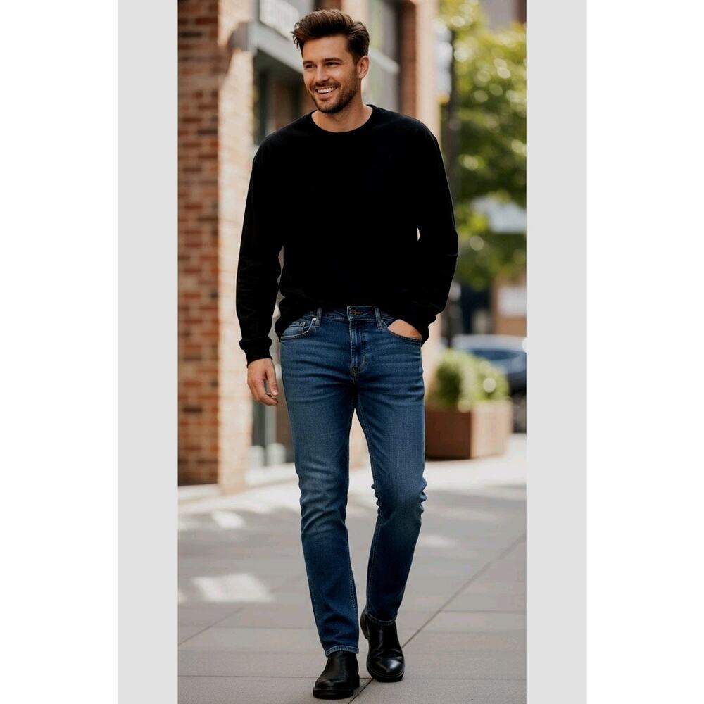 Devil Dog Dungarees Jeans Relaxed Straight 30x32 Dark Modern Whiskering Designer